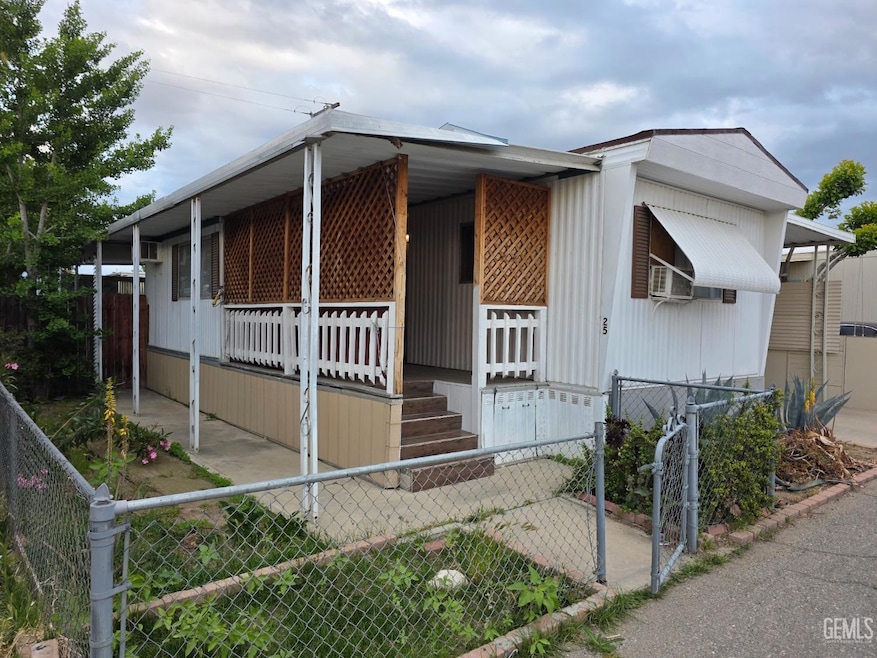 6201 Wible Rd unit 25, Bakersfield, CA 93313 - photo 1