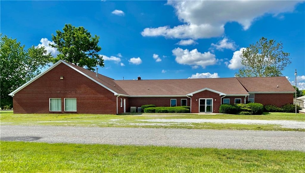 920 W 350 N, Sharpsville, IN 46068 - photo 1