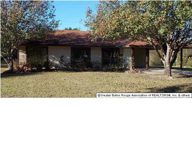 Welcome Home to 17333 Cedarville Ln