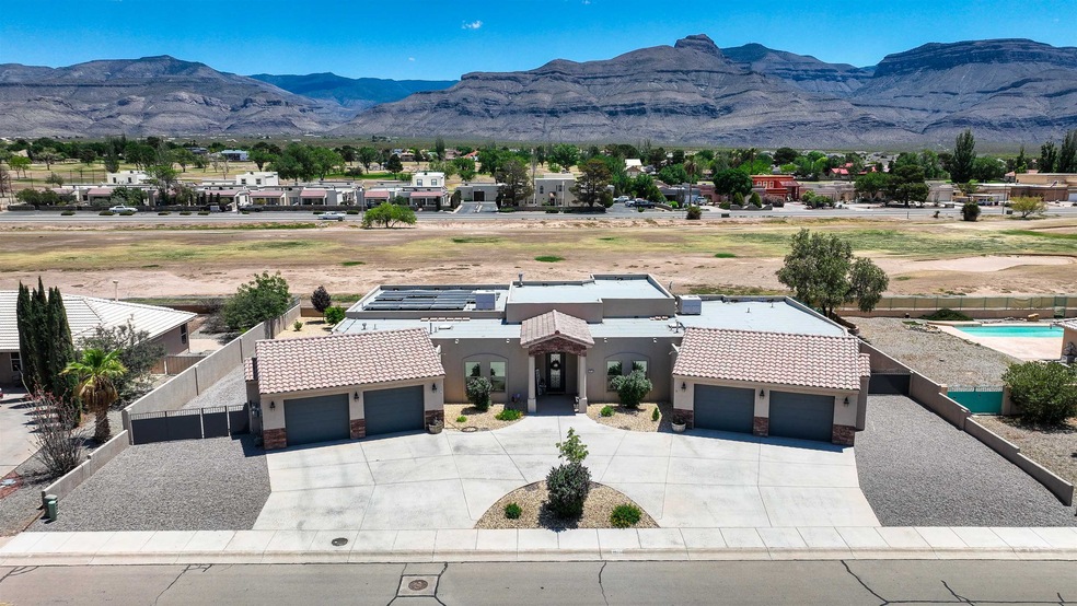 Pending $689,900