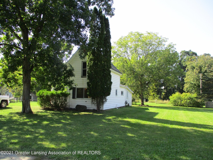 229 EWEN ST MAPLERAPIDS