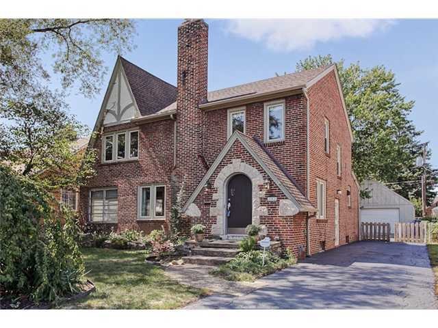 293 S Algonquin Ave, Columbus, OH 43204 - photo 1