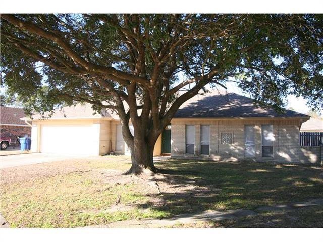 414 Arrowwood Dr, Slidell, LA 70458 - photo 1