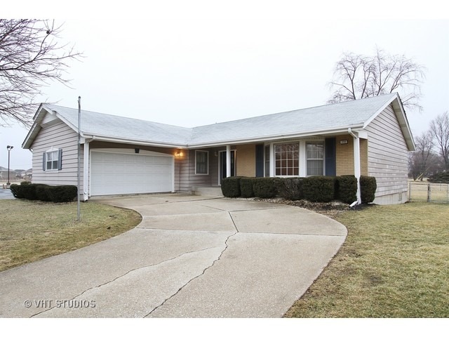 4780 Flossmoor Rd, Country Club Hills, IL 60478 - photo 1