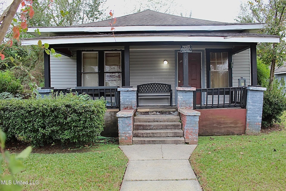 1215 Rebecca Ave, Hattiesburg, MS 39401 - photo 1