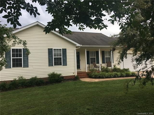 134 Foy Ln unit 30, Statesville, NC 28625 - photo 1