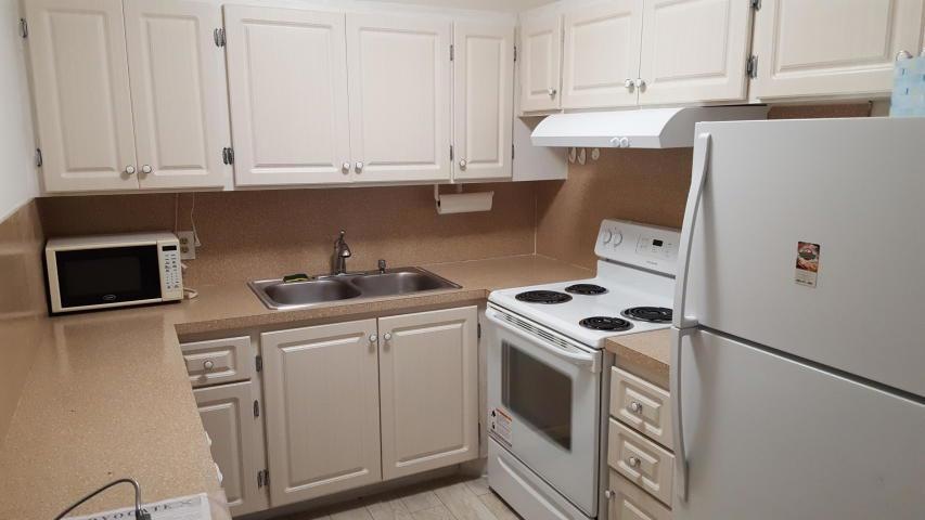 235 Sheffield J unit J, West Palm Beach, FL 33417 - photo 1