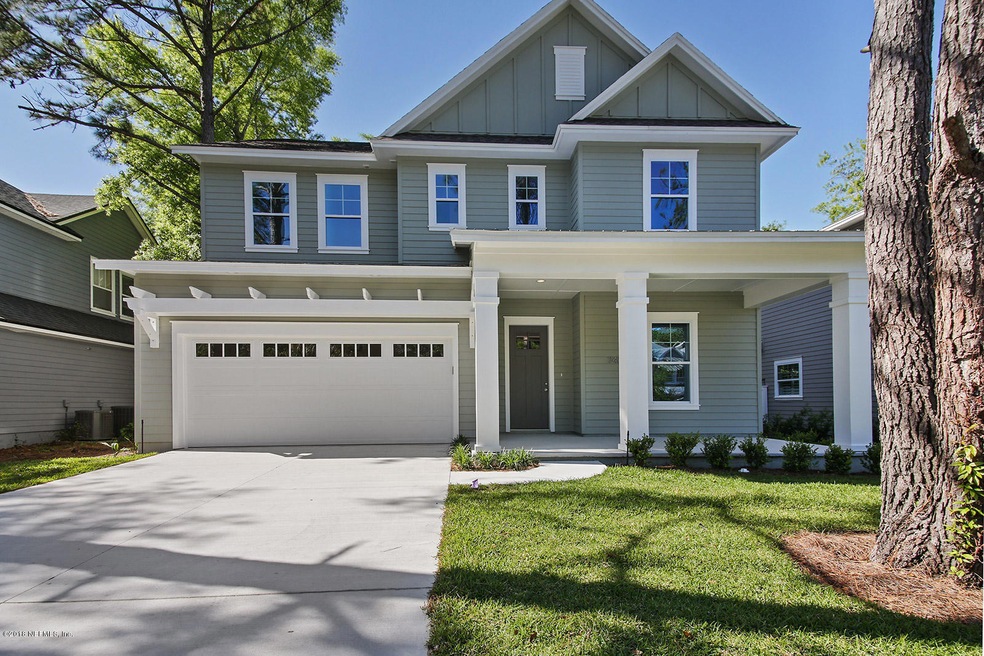 740 Paradise Ln