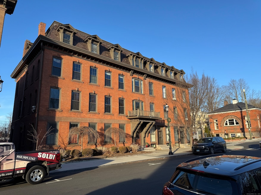 Sold $210,000 • Co-Listing Agent