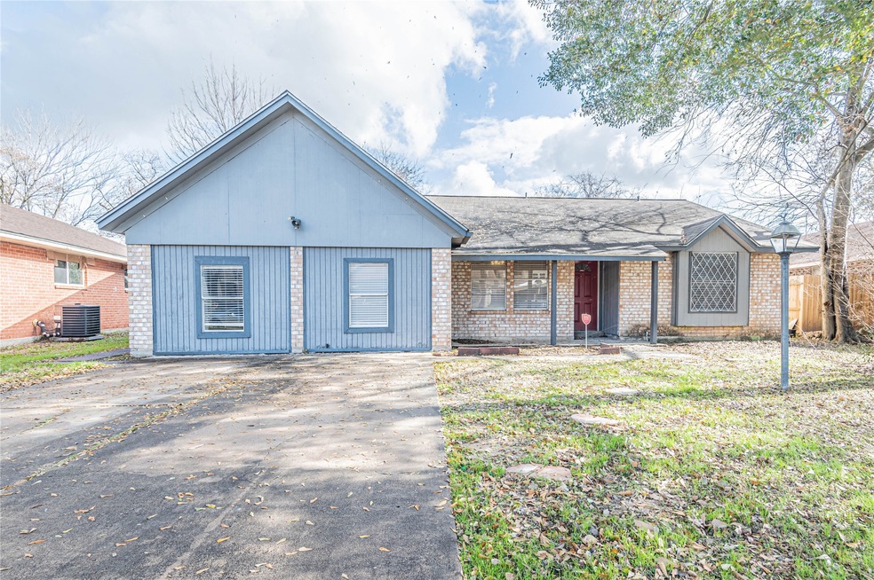 13114 Berkwood Ct, Houston, TX 77038 - photo 1