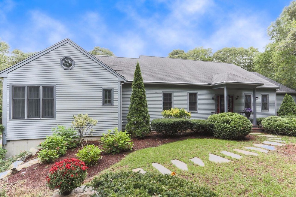 305 Lovells Ln, Marstons Mills, MA 02648 - photo 1