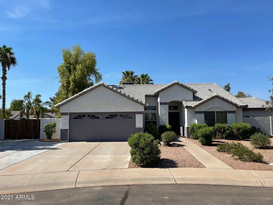 1212 N Cambridge Cir, Chandler, AZ 85225 - photo 1