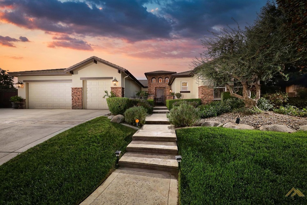 Sold $685,000 • Co-Listing Agent