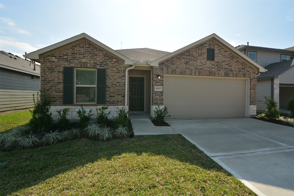 18607 Scarlet Meadow Ln, Tomball, TX 77377 - photo 1