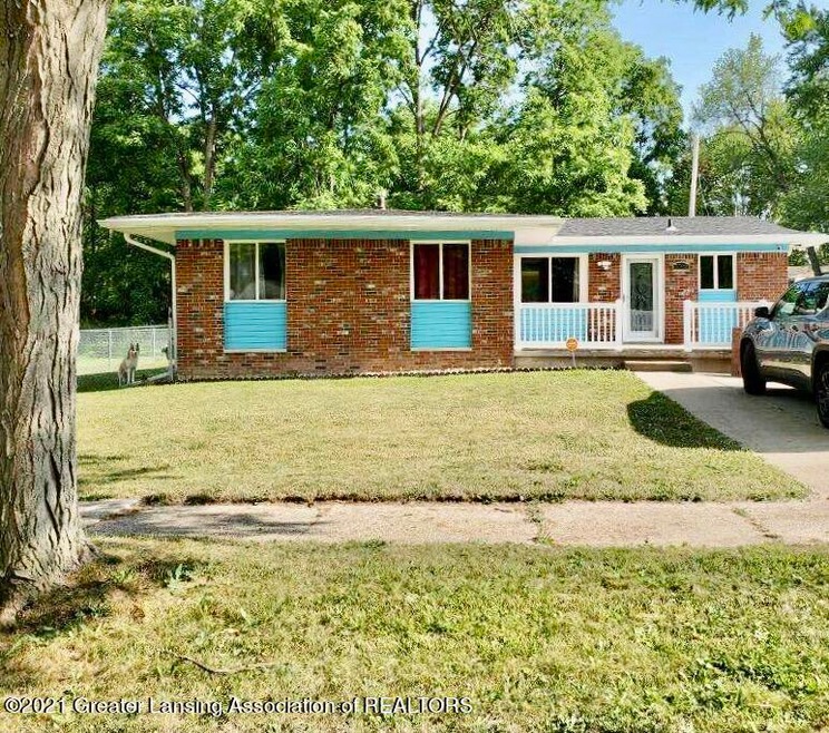 3305 Independence Ln, Lansing, MI 48911 - photo 1