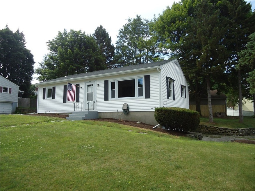 119 Marshall Rd, Woonsocket, RI 02895 - photo 1