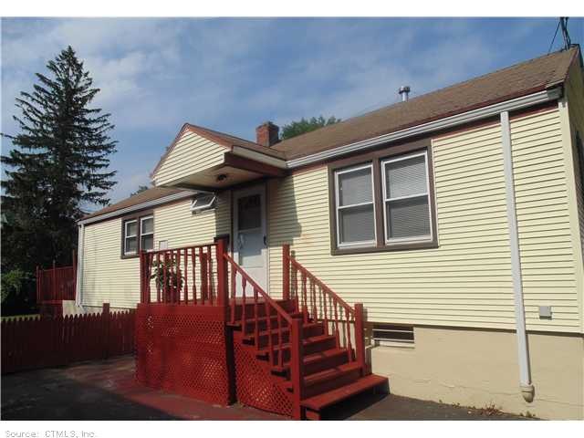 202 Linnmoore St, Hartford, CT 06114 - photo 1