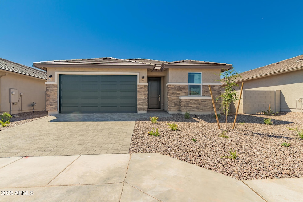 13231 W Ranch Gate Rd, Peoria, AZ 85383 - photo 1