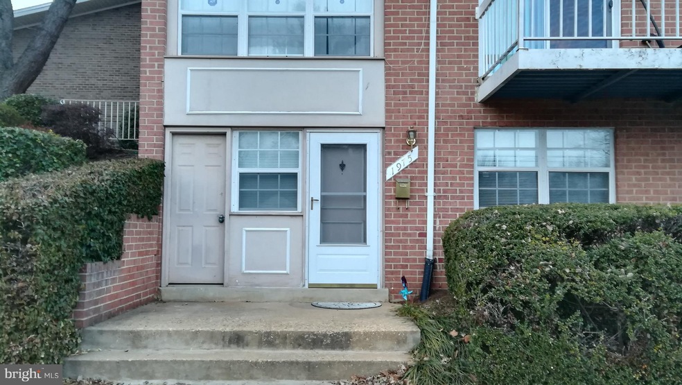 1975 Kennedy Dr unit 1975, McLean, VA 22102 - photo 1