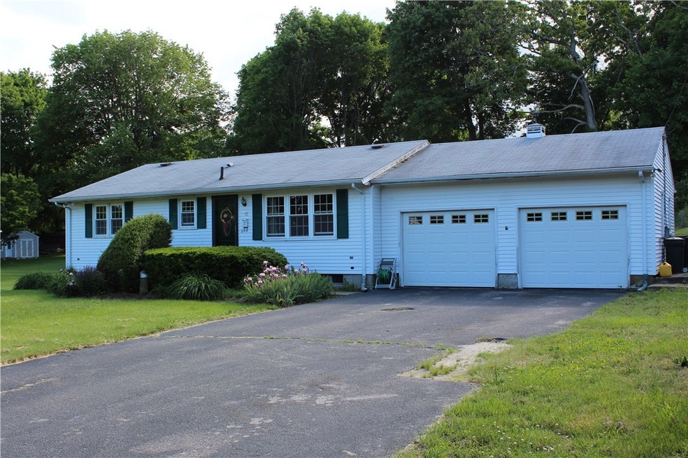 62 Wright Ave, Wakefield, RI 02879 - photo 1