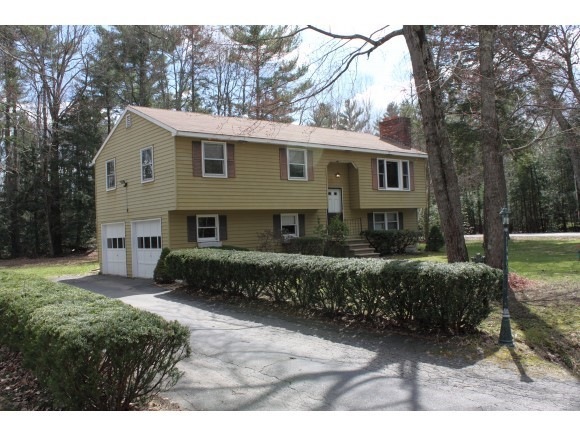 53 Forest Dr, Bedford, NH 03110 - photo 1