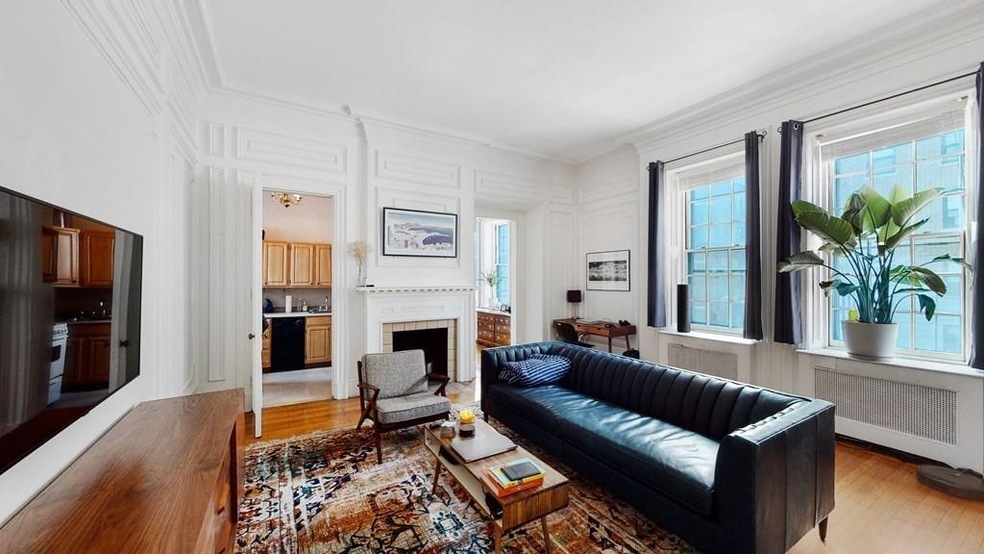 1 Gloucester St unit 4, Boston, MA 02115 - photo 1