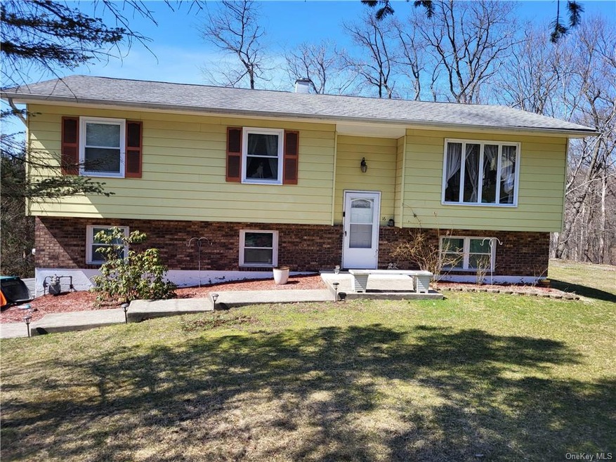 16 High Ct, Poughkeepsie, NY 12603 - photo 1