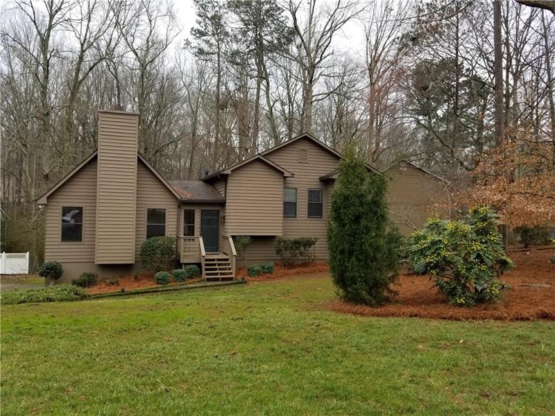 4749 Carmichael Chase NE, Marietta, GA 30066 - photo 1