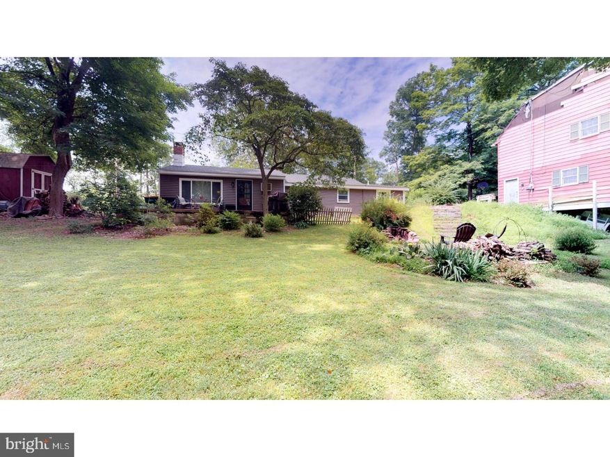 32 Stover Park Rd, Pipersville, PA 18947 - photo 1