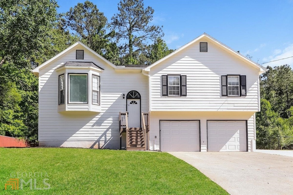 89 Indian Trail Dr, Powder Springs, GA 30127 - photo 1