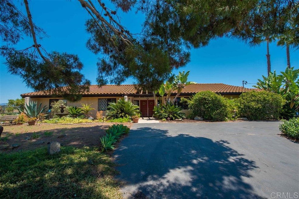 31845 Rocking Horse Rd, Escondido, CA 92026 - photo 1