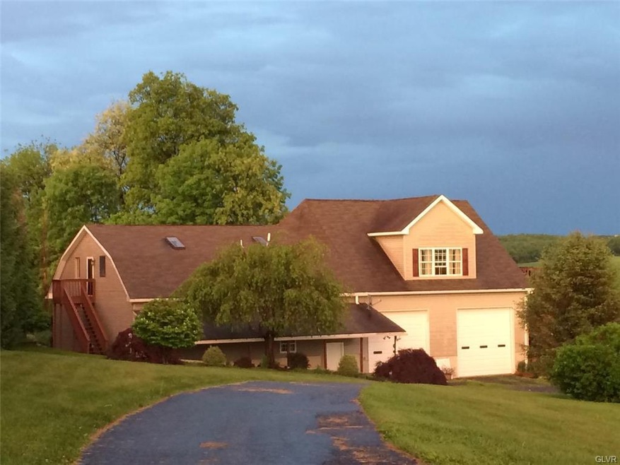 7727 Furnace Rd, Slatington, PA 18080 - photo 1