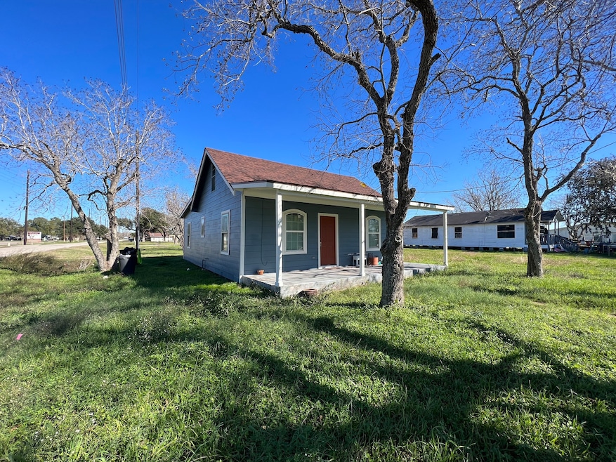 8903 Park St, Needville, TX 77461 - photo 1