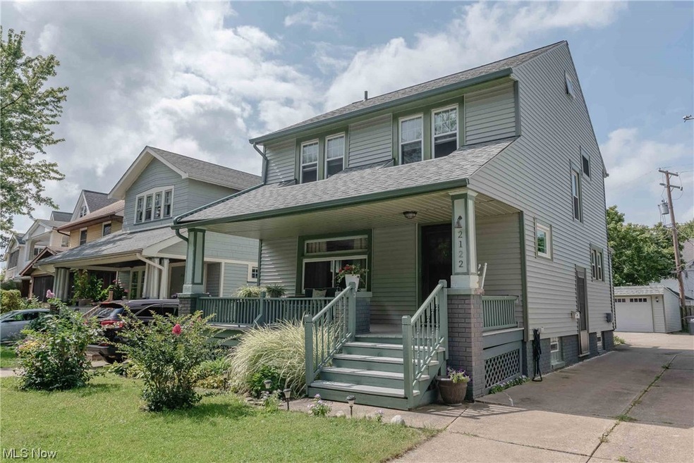 Welcome to 2122 Glenbury Avenue in western Lakewood. Great curb appeal is enhanced by newer siding, windows and roof! Driveway is shared with the neighbor to the north.