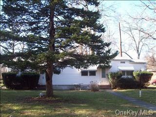 8 Florence Rd unit 1, Wappingers Falls, NY 12590 - photo 1