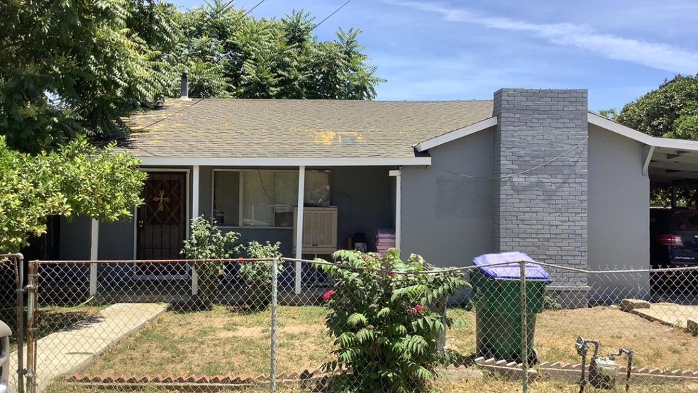 14310 Cook St, Porterville, CA 93257 - photo 1