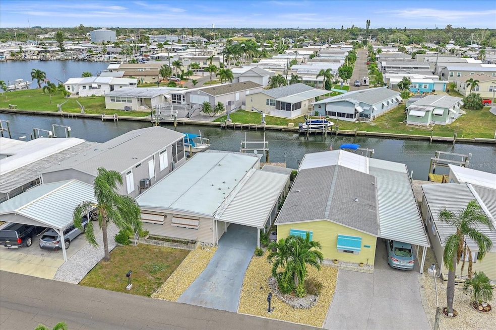 220 Bimini Dr, Palmetto, FL 34221 - photo 1