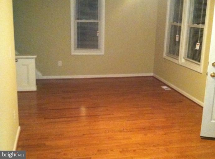 1720 Selma Ave, Halethorpe, MD 21227 - photo 1