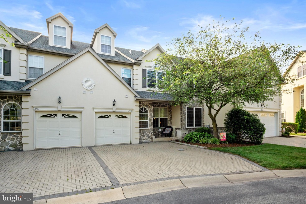 250 Center Point Ln, Lansdale, PA 19446 - photo 1