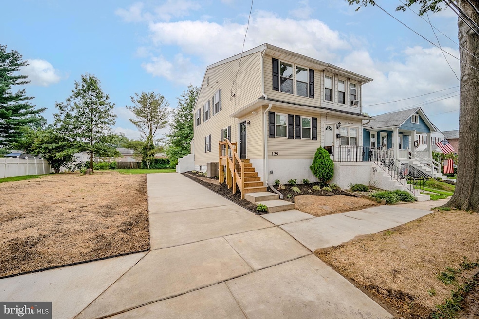 Under Contract $300,000