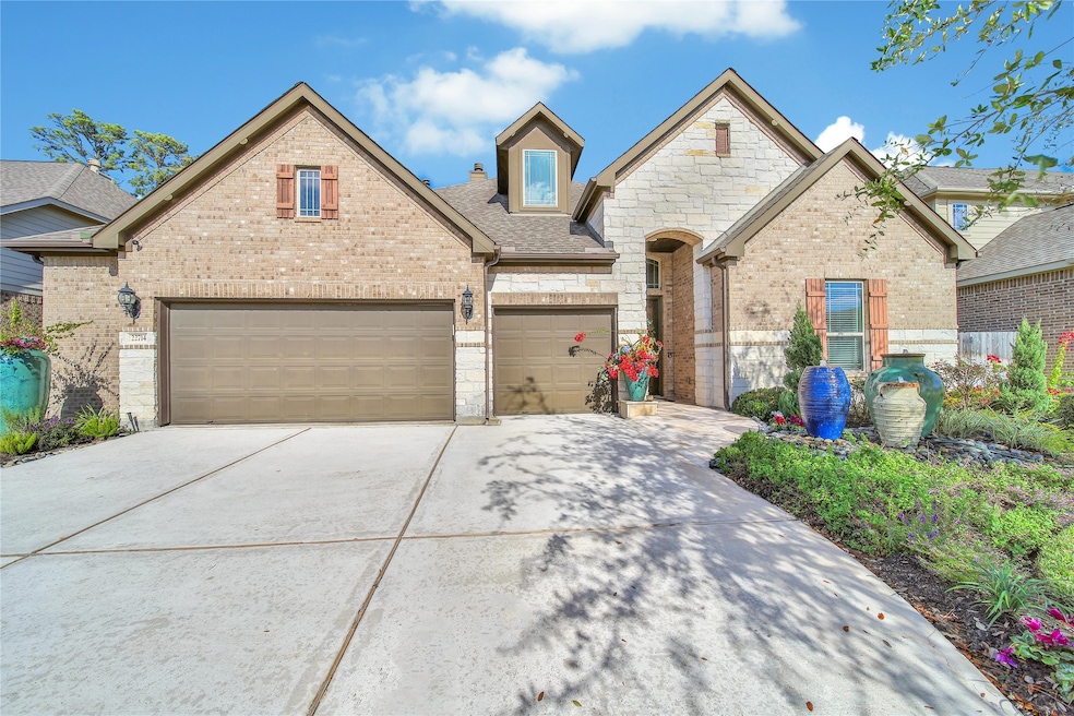 22714 Alderdale Ln, Tomball, TX 77375 - photo 1
