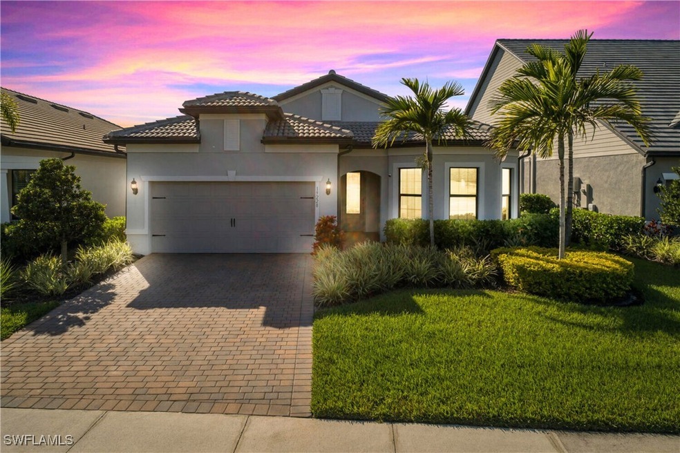 This meticulously kept, nearly NEW, Summerwood Floor plan, is truly a gem. Featuring an abundance of natural light, fabulous open floor plan, low maintenance and AMAZING sunset views--make this one yours!