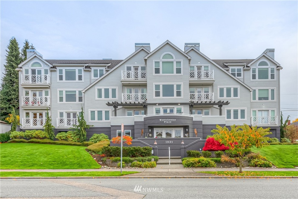 1931 Grand Ave unit 303, Everett, WA 98201 - photo 1