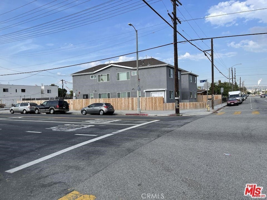 437 N Fries Ave unit 1, Wilmington, CA 90744 - photo 1