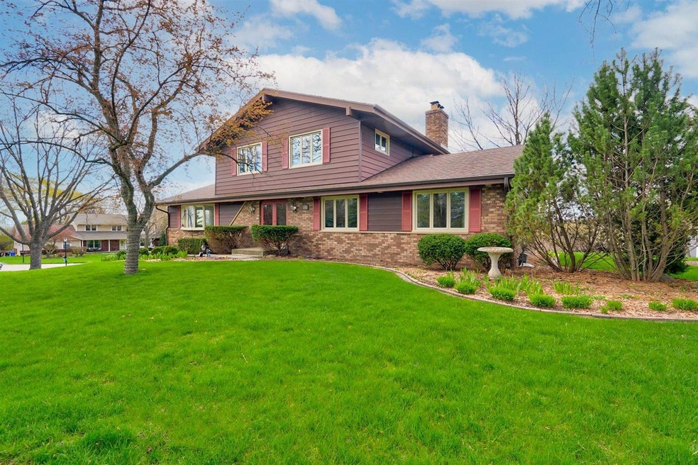 WELCOME HOME!