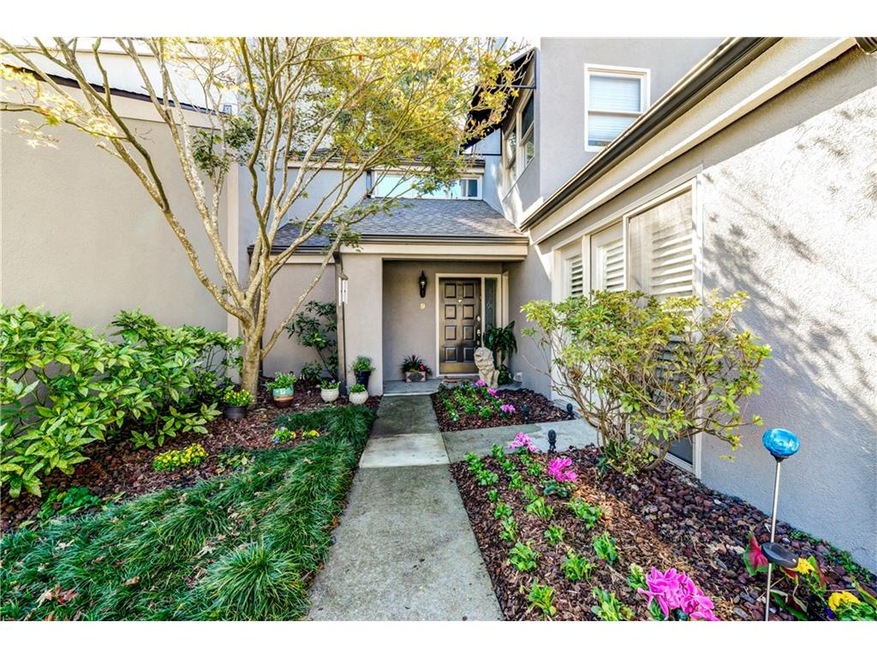 Oversized towhnhome in the heart of Buckhead wiht 