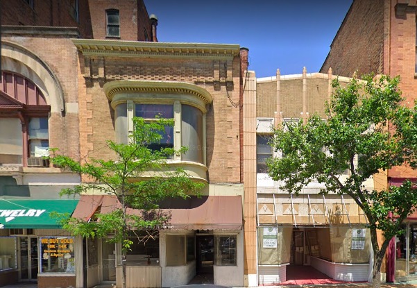 8 N Broadway unit 2, Aurora, IL 60505 - photo 1