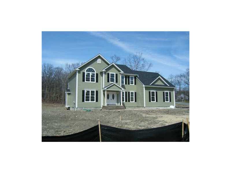 10 Pine Ridge Dr, Cranston, RI 02921 - photo 1