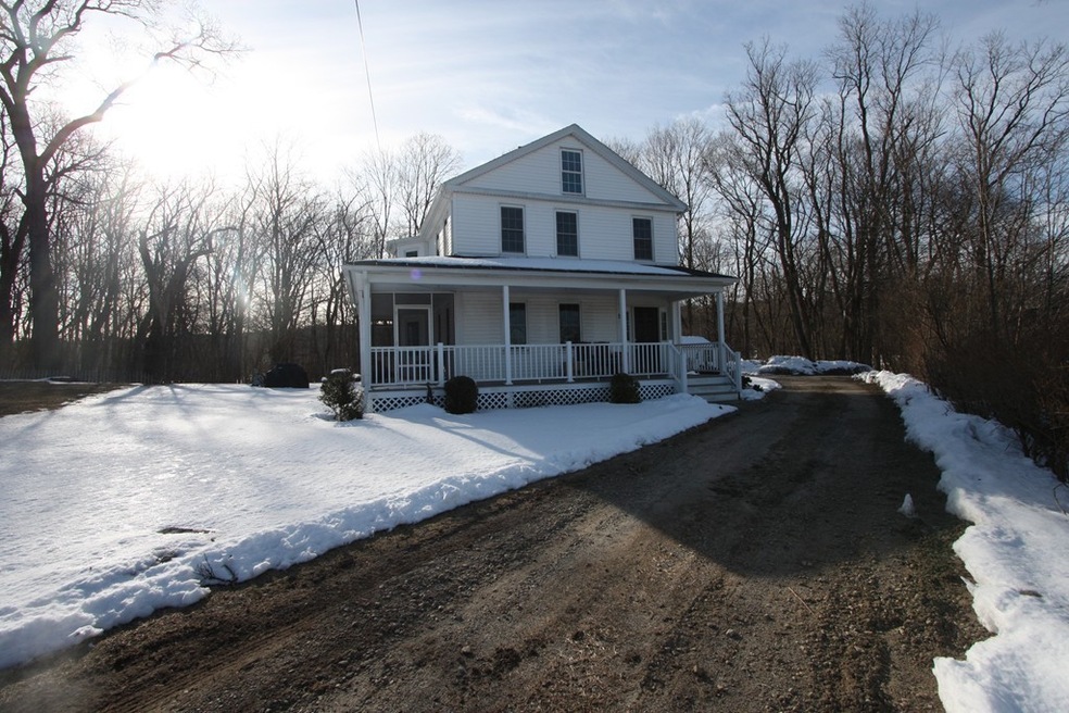 3 Pleasant St, Sutton, MA 01590 - photo 1