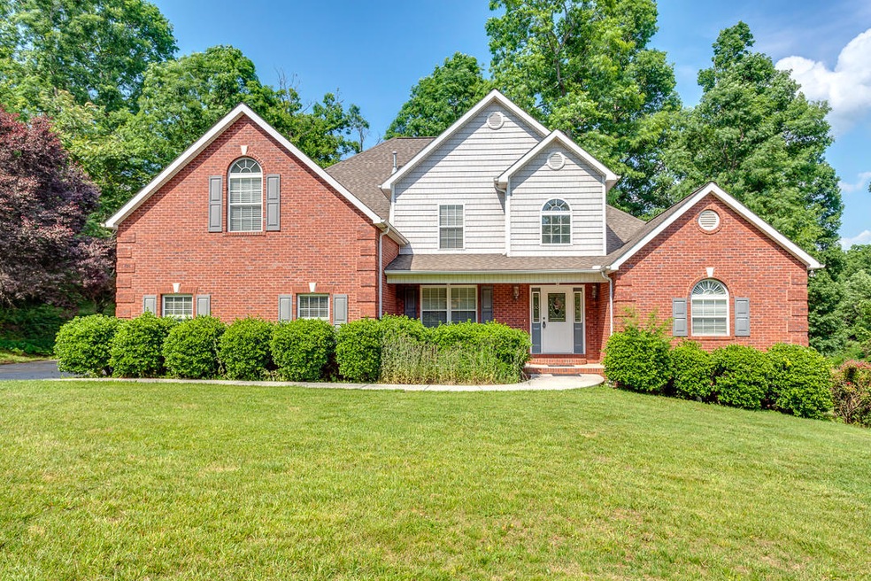 002190517-2-6528VirginiaLeeLnKnoxvilleTN